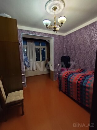 3 otaqlı Köhnə tikili, Həzi Aslanov m., Bakı