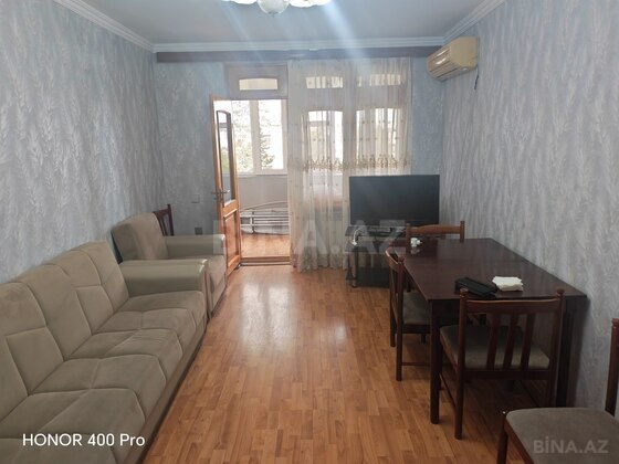 2 otaqlı Köhnə tikili, Neftçilər m., Bakı