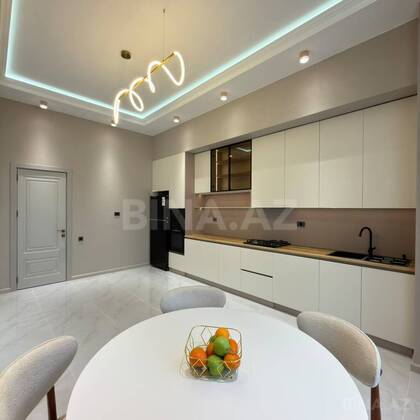 4 otaqlı Həyət evi/Bağ evi, Şüvəlan q., Bakı