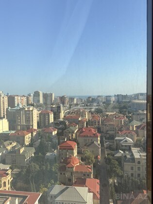 3 otaqlı Yeni tikili, 8 Noyabr m., Bakı