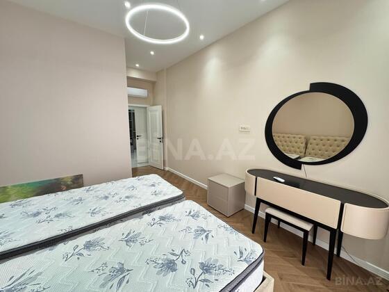 3 otaqlı Yeni tikili, Nizami m., Bakı
