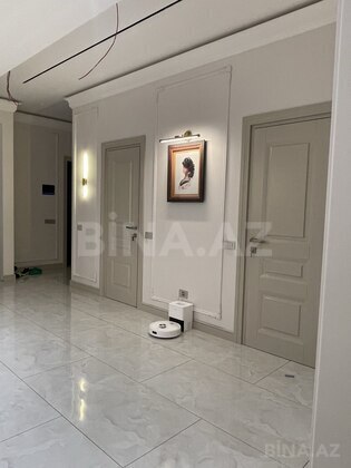 3 otaqlı Yeni tikili, Şah İsmayıl Xətai m., Bakı