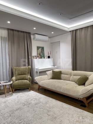 3 otaqlı Yeni tikili, Şah İsmayıl Xətai m., Bakı