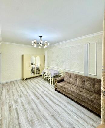 2 otaqlı Köhnə tikili, Memar Əcəmi m., Bakı