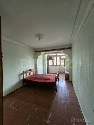 4 otaqlı Köhnə tikili, Əhmədli m., Bakı