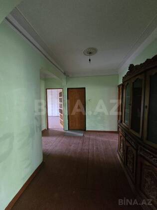 4 otaqlı Köhnə tikili, Əhmədli m., Bakı
