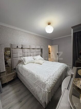 2 otaqlı Köhnə tikili, İnşaatçılar m., Bakı