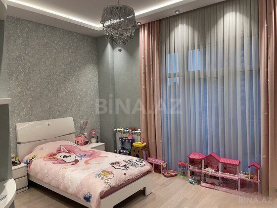 4 otaqlı Yeni tikili, 28 May m., Bakı