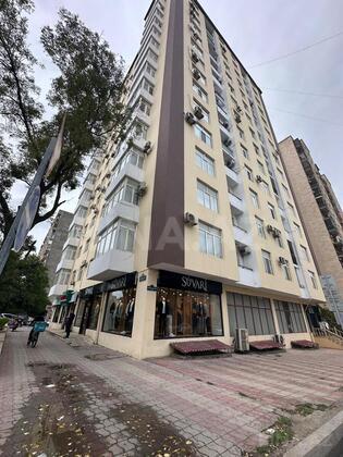 3 otaqlı Yeni tikili, Elmlər Akademiyası m., Bakı