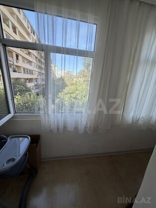 4 otaqlı Köhnə tikili, Həzi Aslanov m., Bakı
