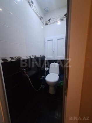 3 otaqlı Köhnə tikili, Xalqlar Dostluğu m., Bakı