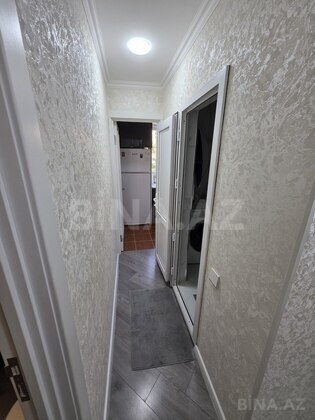 3 otaqlı Köhnə tikili, Neftçilər m., Bakı