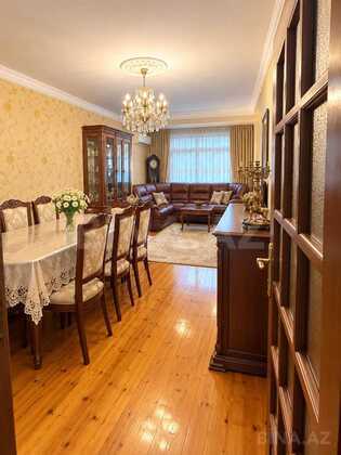 2 otaqlı Köhnə tikili, Neftçilər m., Bakı