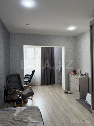 3 otaqlı Köhnə tikili, Bakıxanov q., Bakı