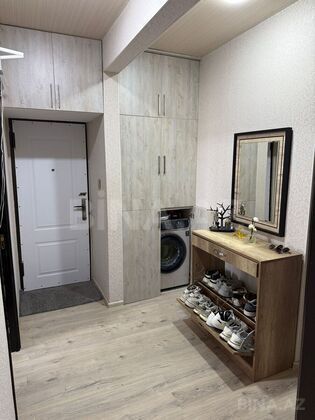 3 otaqlı Köhnə tikili, Bakıxanov q., Bakı