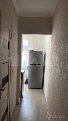 2 otaqlı Köhnə tikili, Elmlər Akademiyası m., Bakı