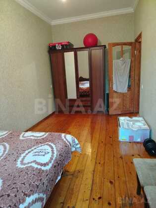 2 otaqlı Köhnə tikili, Bakıxanov q., Bakı