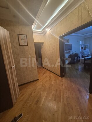 3 otaqlı Yeni tikili, Həzi Aslanov m., Bakı