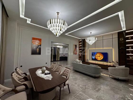 5 otaqlı Həyət evi/Bağ evi, Şüvəlan q., Bakı