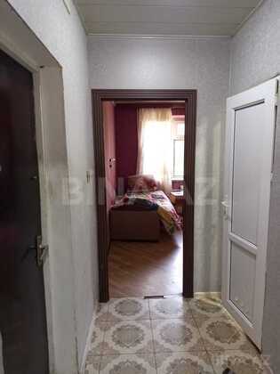 2 otaqlı Köhnə tikili, Qara Qarayev m., Bakı