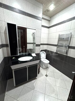 3 otaqlı Yeni tikili, İnşaatçılar m., Bakı