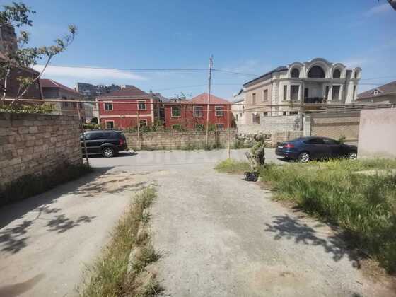 Torpaq Bakıxanov q., Bakı