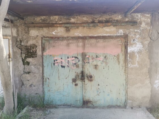 Torpaq Bakıxanov q., Bakı