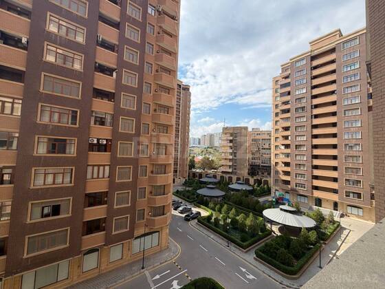 4 otaqlı Yeni tikili, 28 May m., Bakı