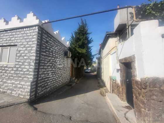 Torpaq Şüvəlan q., Bakı