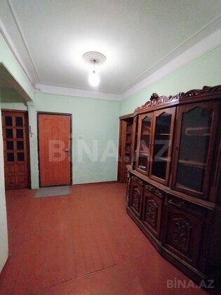 4 otaqlı Köhnə tikili, Əhmədli m., Bakı