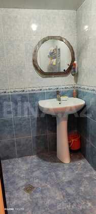 3 otaqlı Köhnə tikili, Bakıxanov q., Bakı