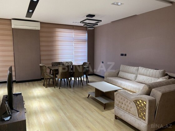 2 otaqlı Yeni tikili, 8 Noyabr m., Bakı