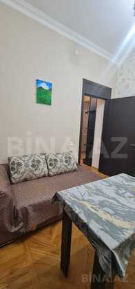 2 otaqlı Köhnə tikili, Sahil m., Bakı