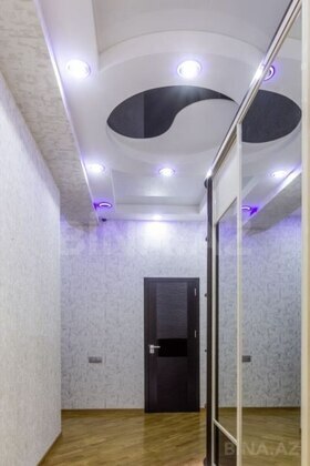 3 otaqlı Yeni tikili, Memar Əcəmi m., Bakı