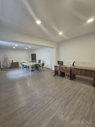 3 otaqlı Ofis, Azadlıq Prospekti m., Bakı