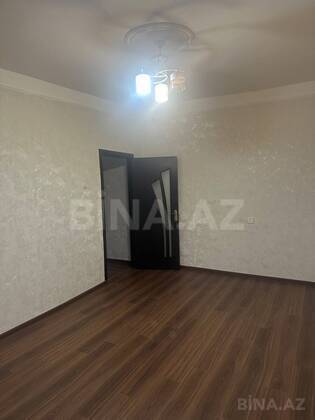 2 otaqlı Köhnə tikili, Neftçilər m., Bakı