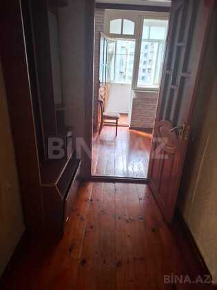 2 otaqlı Köhnə tikili, Həzi Aslanov m., Bakı