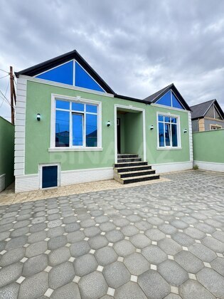 4 otaqlı Həyət evi/Bağ evi, Hövsan q., Bakı