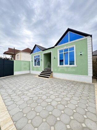 4 otaqlı Həyət evi/Bağ evi, Hövsan q., Bakı