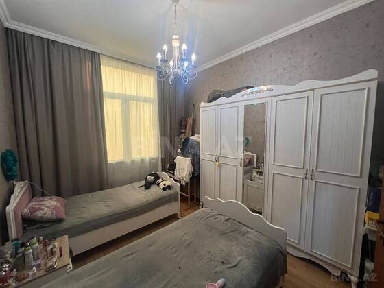 3 otaqlı Köhnə tikili, Nəsimi r., Bakı