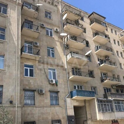 2 otaqlı Köhnə tikili, 28 May m., Bakı