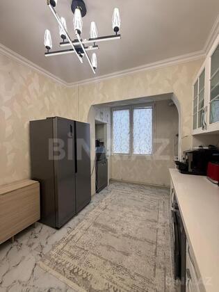 2 otaqlı Köhnə tikili, Yeni Yasamal q., Bakı