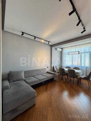 2 otaqlı Yeni tikili, Neftçilər m., Bakı