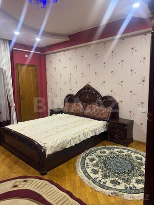 3 otaqlı Yeni tikili, 8 Noyabr m., Bakı