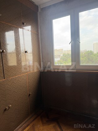 3 otaqlı Köhnə tikili, Elmlər Akademiyası m., Bakı