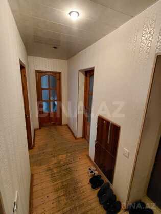 4 otaqlı Köhnə tikili, Həzi Aslanov m., Bakı