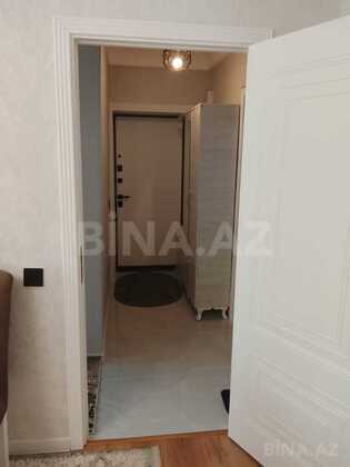 3 otaqlı Köhnə tikili, Neftçilər m., Bakı