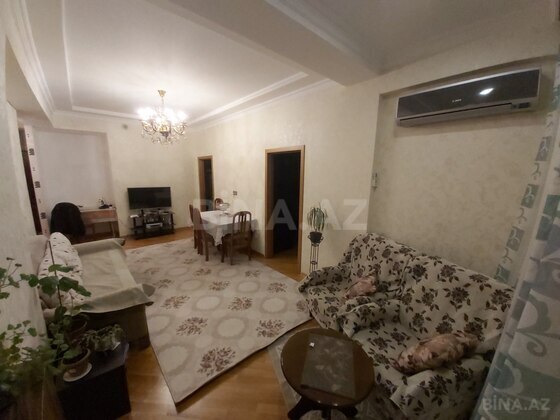 3 otaqlı Yeni tikili, Həzi Aslanov m., Bakı