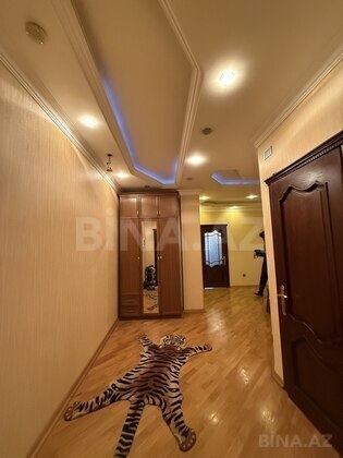 3 otaqlı Yeni tikili, İnşaatçılar m., Bakı