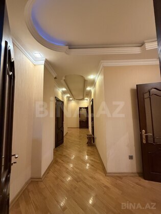 3 otaqlı Yeni tikili, İnşaatçılar m., Bakı